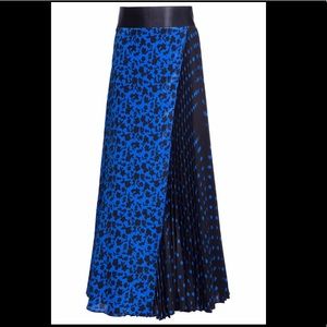 NWT Alice+Olivia Lilia Floral Midi